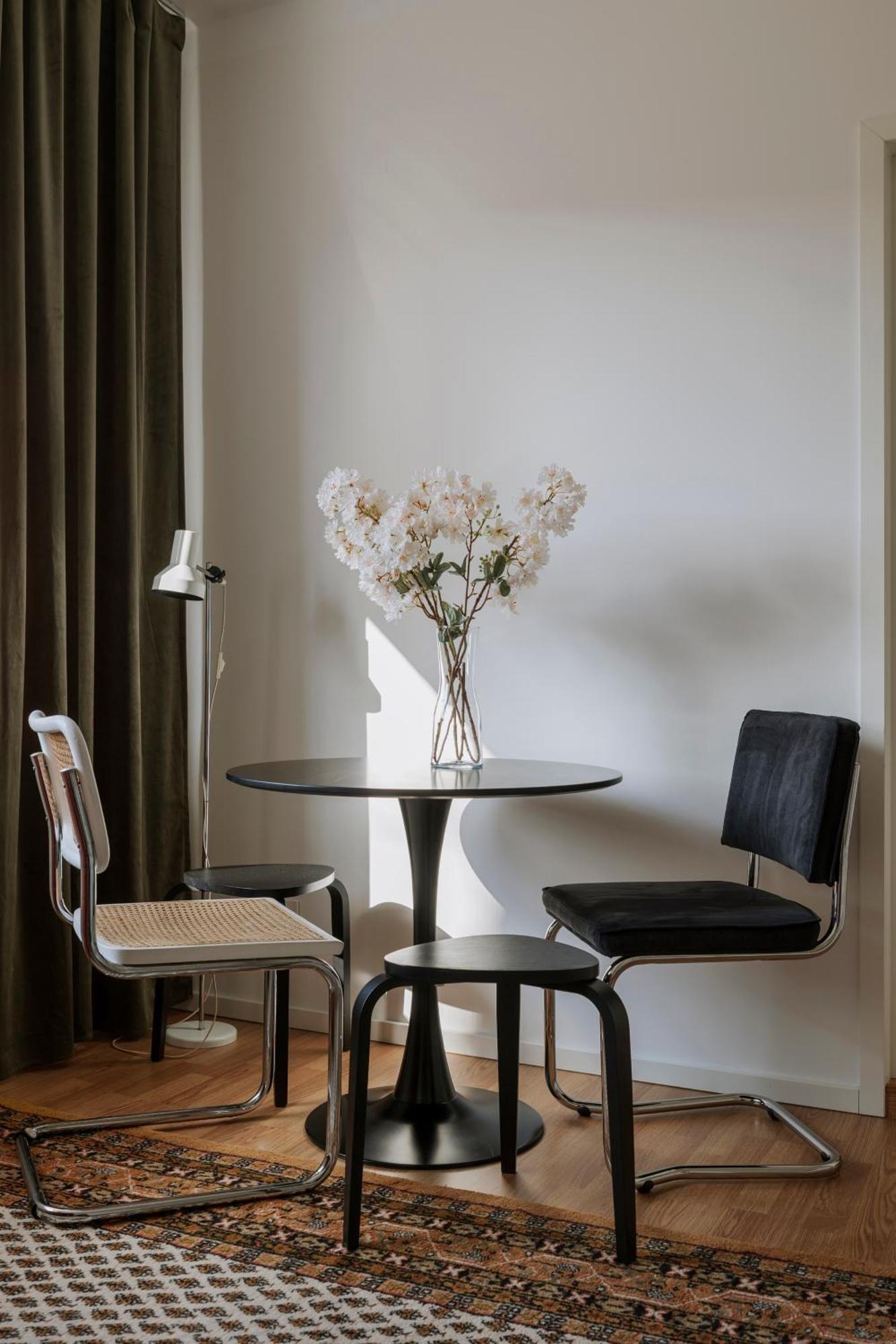 Apartment For Friends & Families Tallinn Bagian luar foto