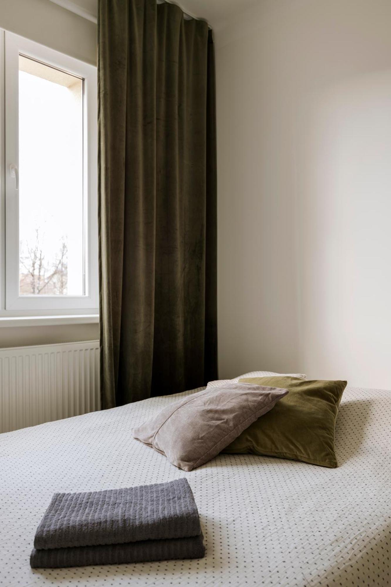 Apartment For Friends & Families Tallinn Bagian luar foto